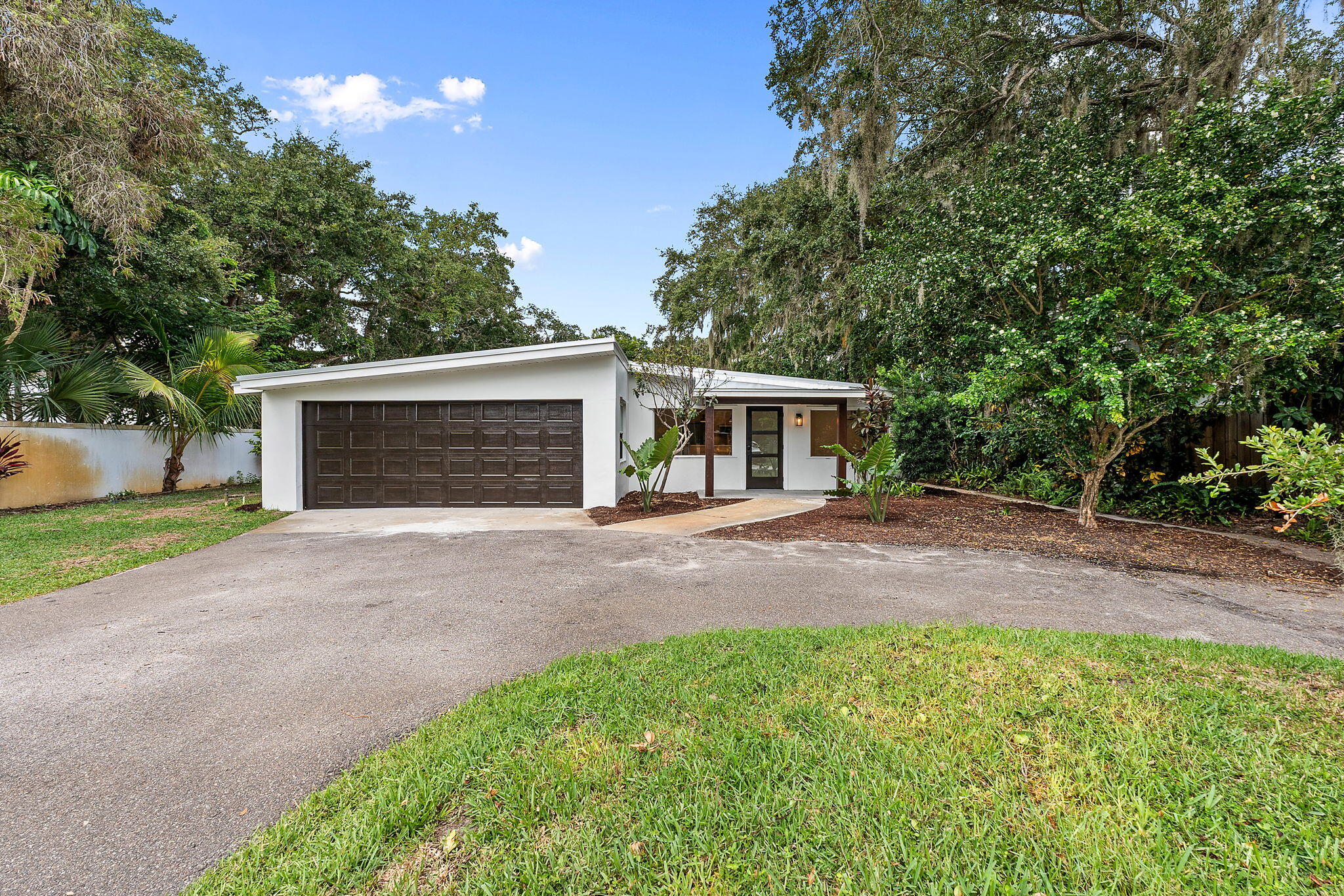 3615 Indian Riv Dr Vero Beach, FL 32963
