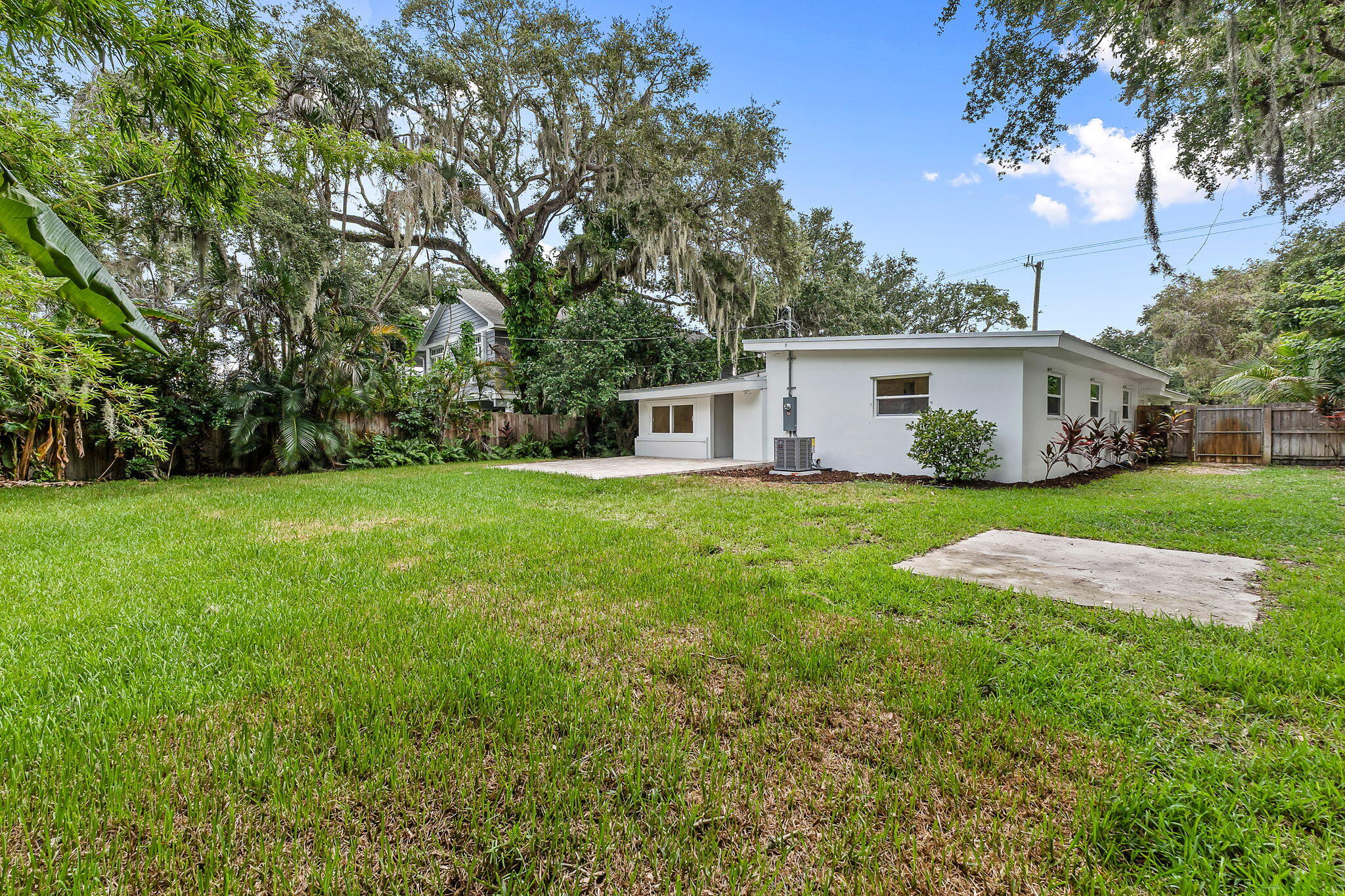 3615 Indian Riv Dr Vero Beach, FL 32963