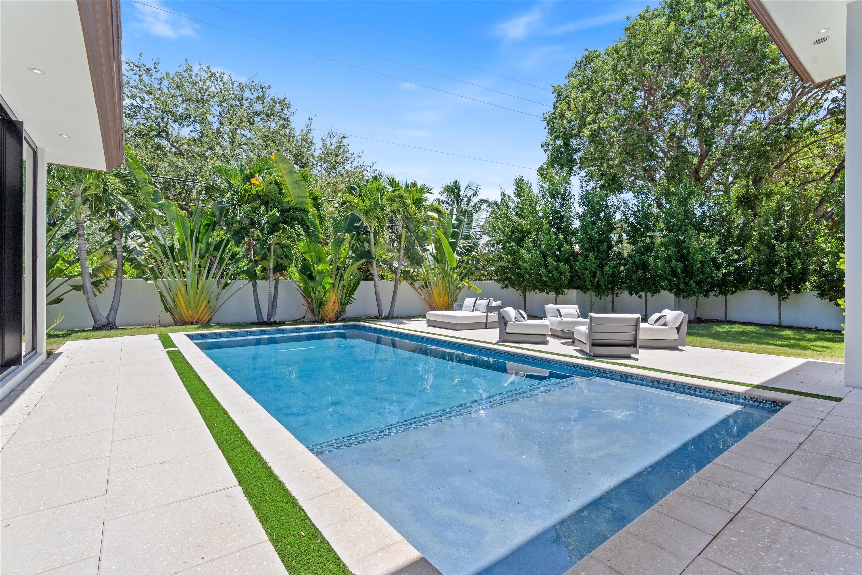 2265 NE 30th Lighthouse Point, FL 33064