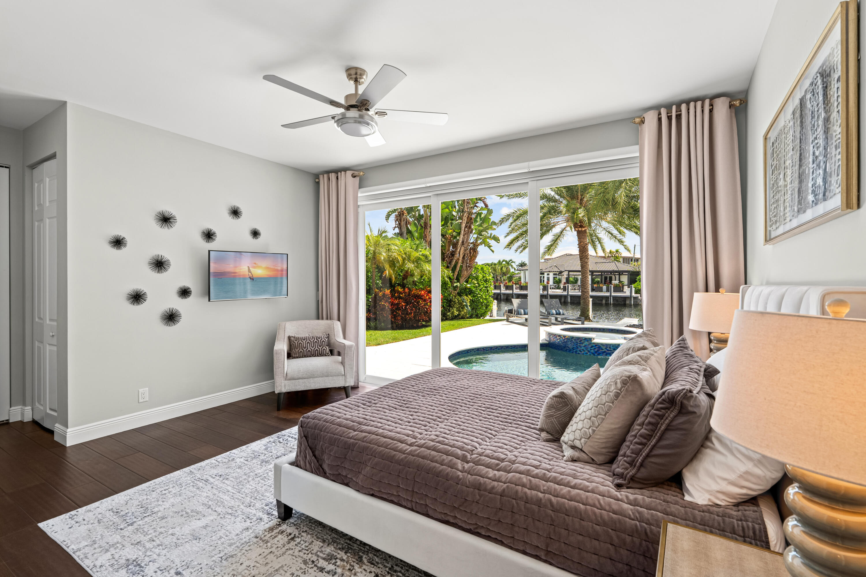2520 NE 35th St Lighthouse Point, FL 33064