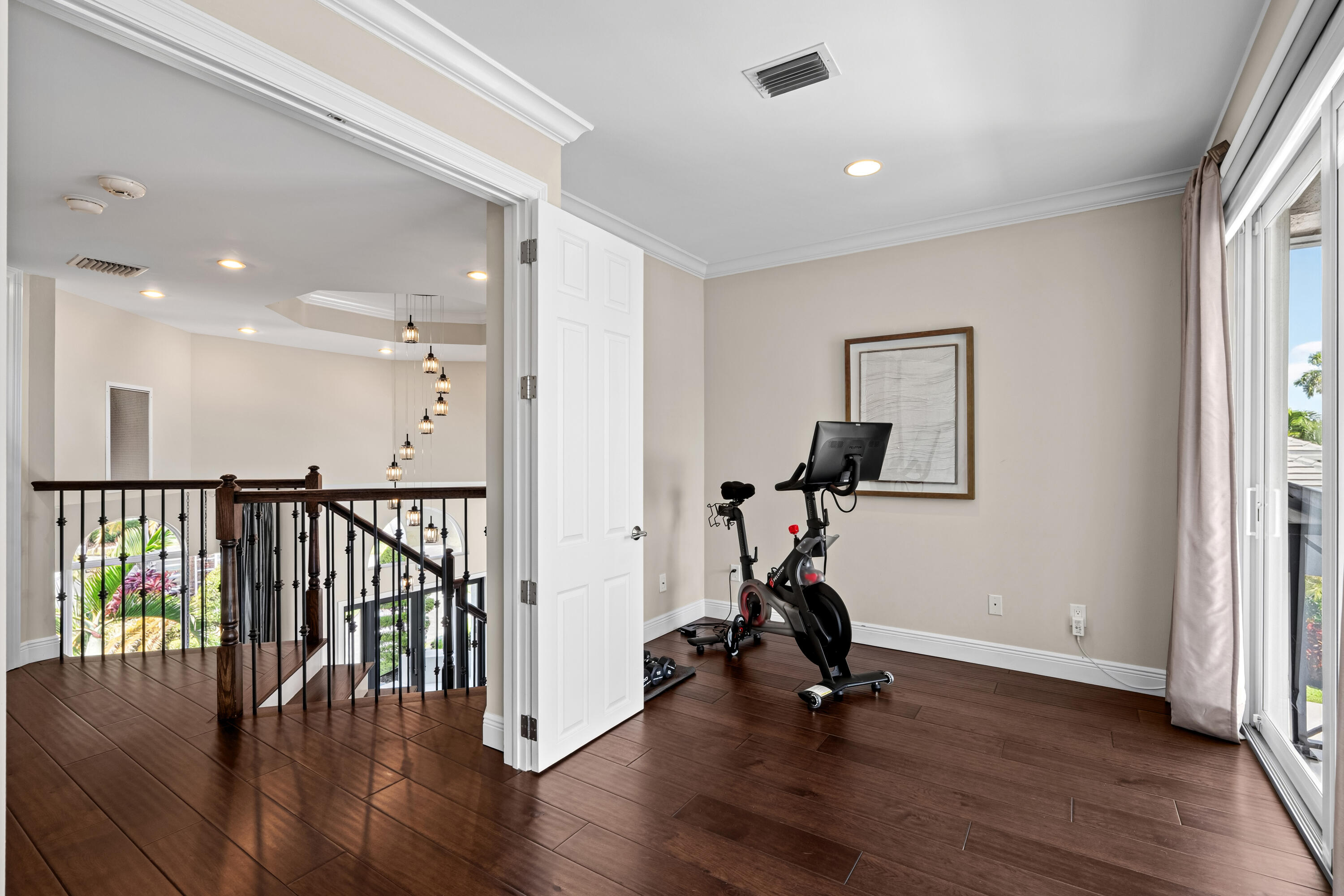 2520 NE 35th St Lighthouse Point, FL 33064