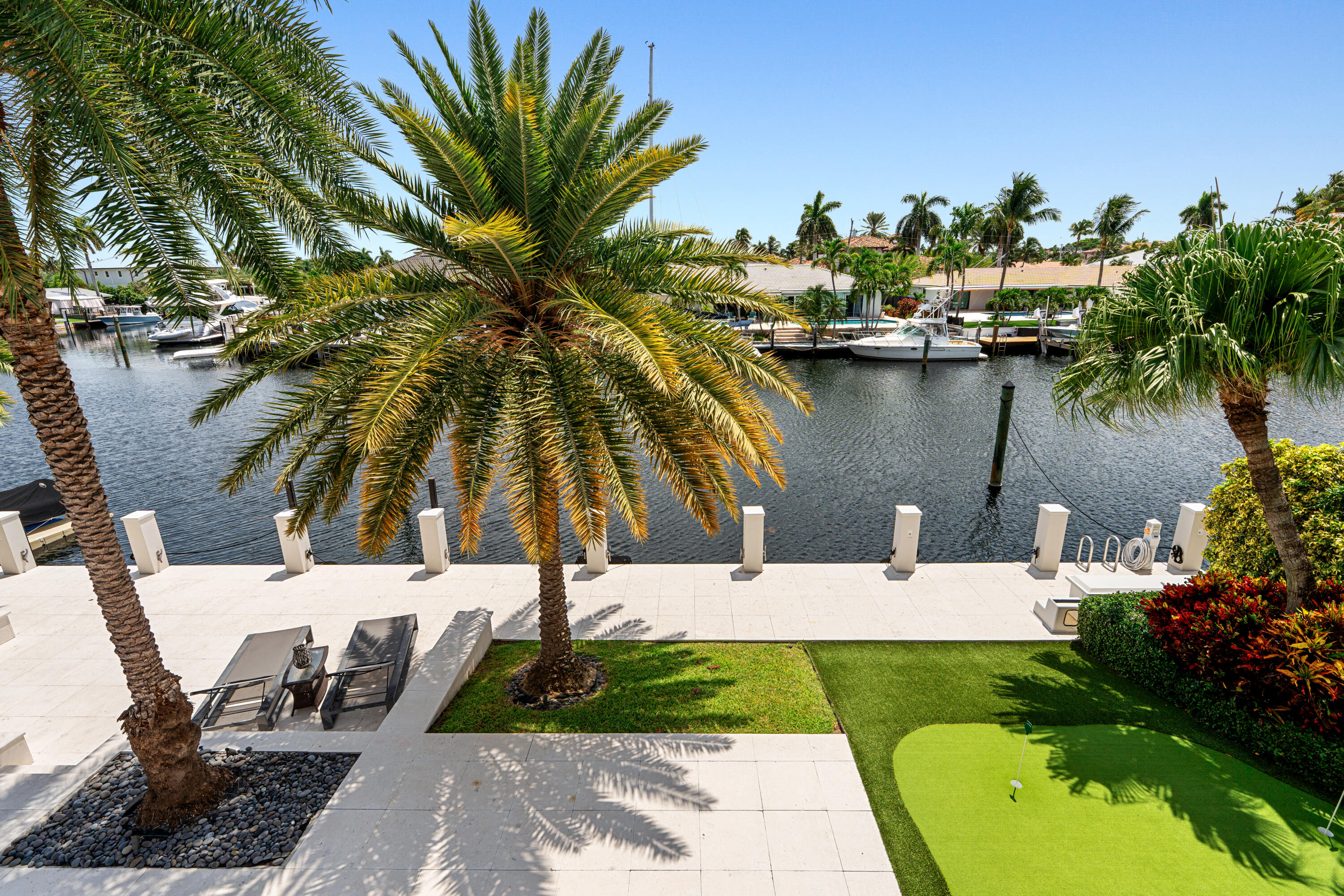 2520 NE 35th St Lighthouse Point, FL 33064