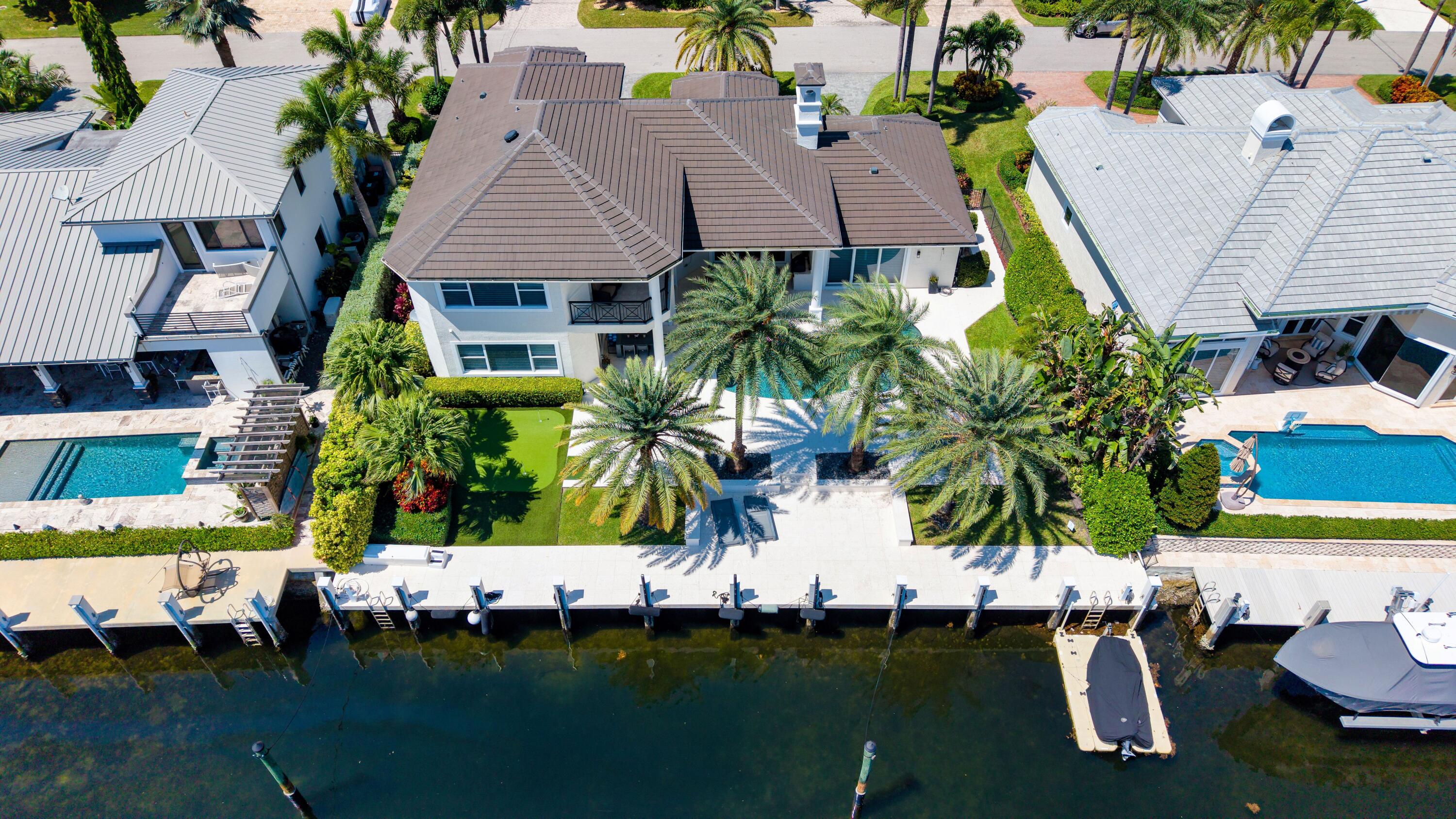 2520 NE 35th St Lighthouse Point, FL 33064