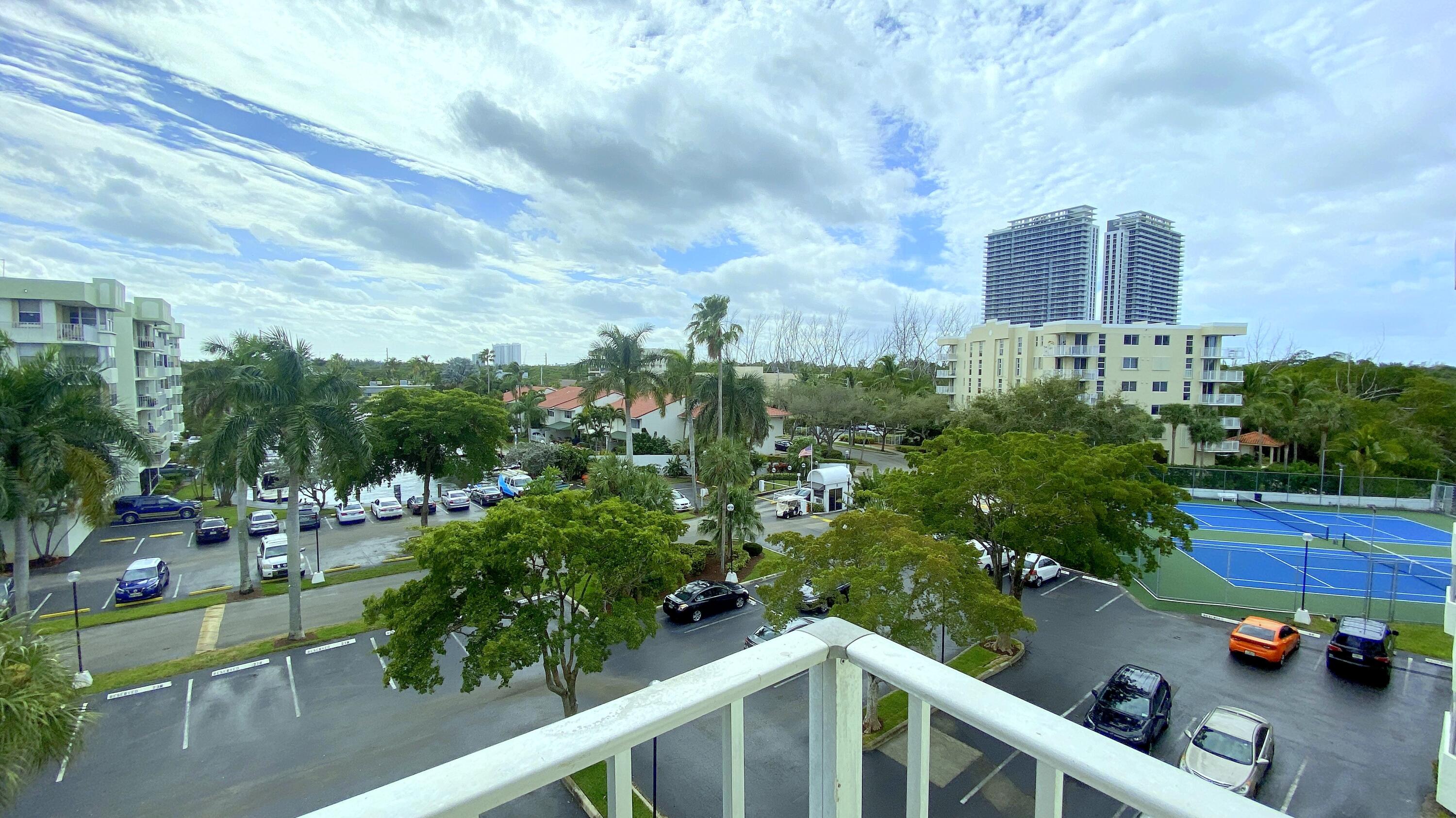 16546 NE 26th Ave #5J