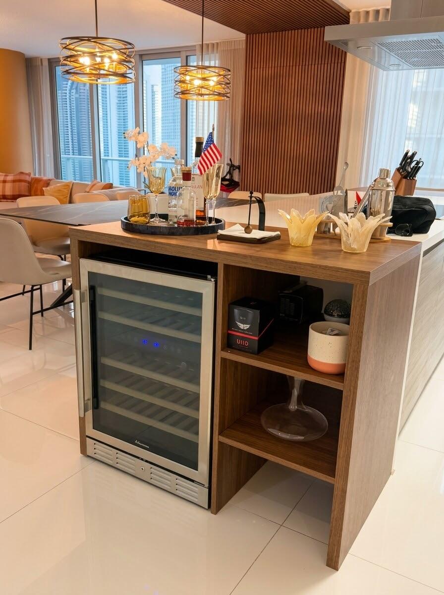 330 Sunny Isles Blvd #5-2408