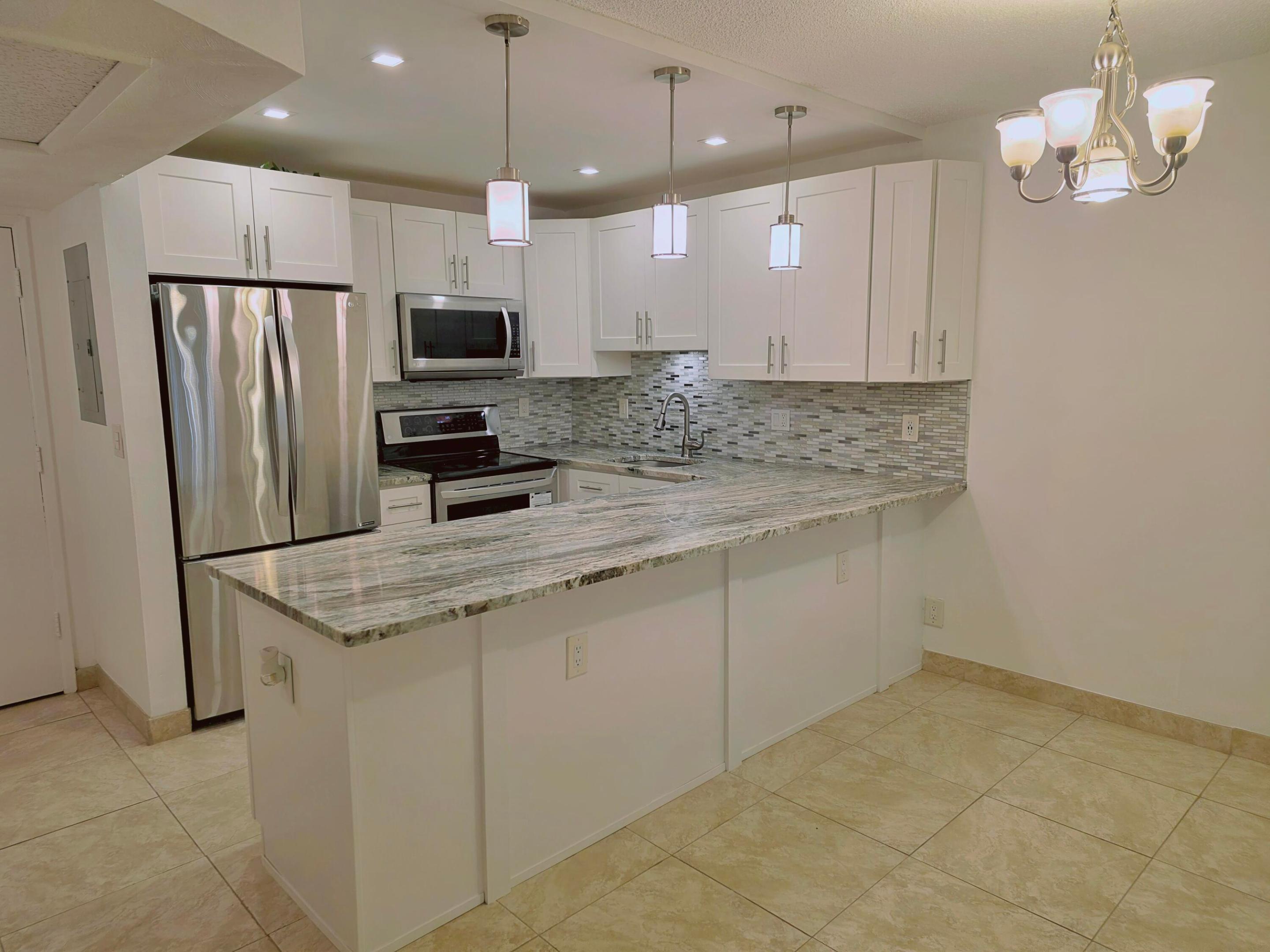 255 S Cypress Rd #315