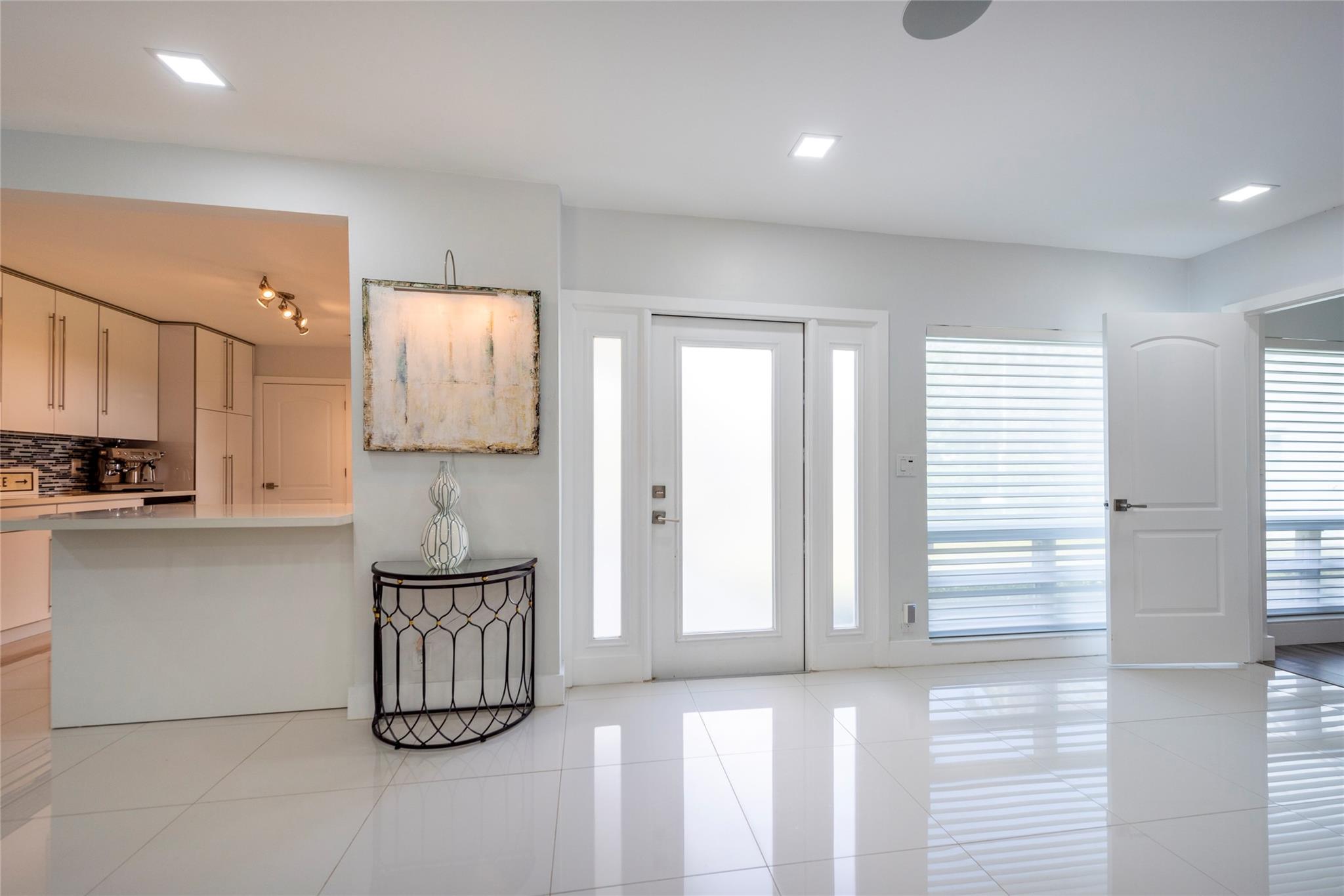 2341 NE 8th Fort Lauderdale, FL 33304