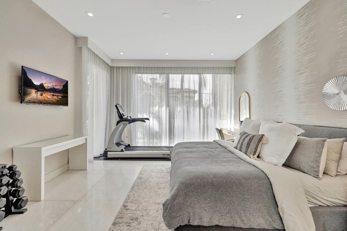 2707 Sea Is Fort Lauderdale, FL 33301