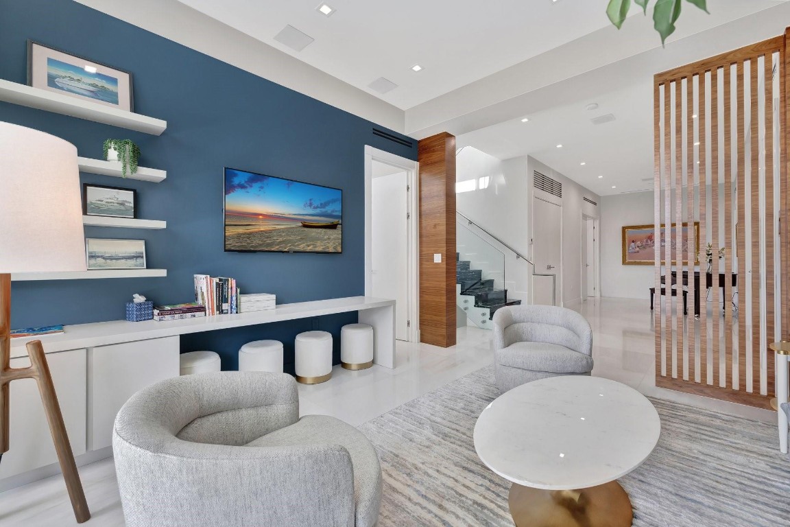 2707 Sea Is Fort Lauderdale, FL 33301