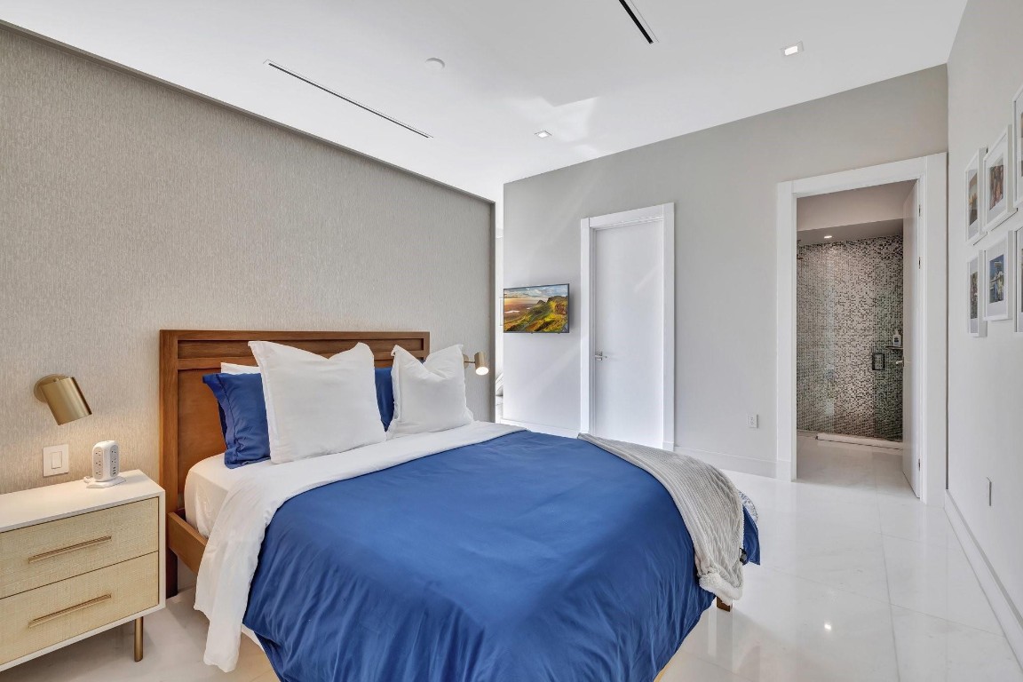 2707 Sea Is Fort Lauderdale, FL 33301