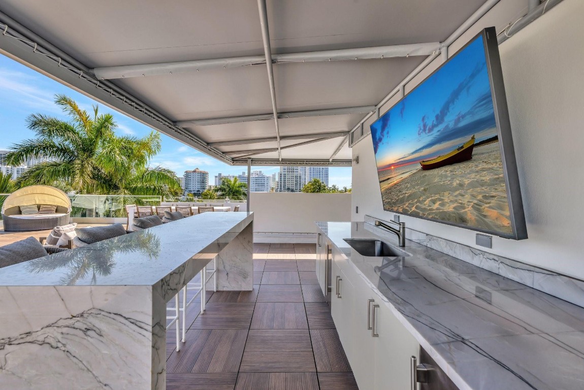 2707 Sea Is Fort Lauderdale, FL 33301