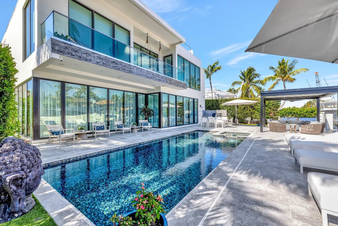 2707 Sea Is Fort Lauderdale, FL 33301