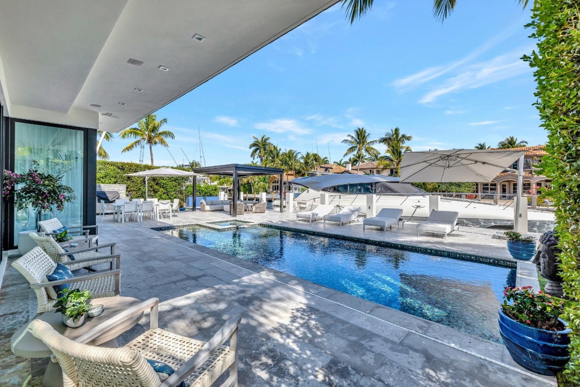 2707 Sea Is Fort Lauderdale, FL 33301