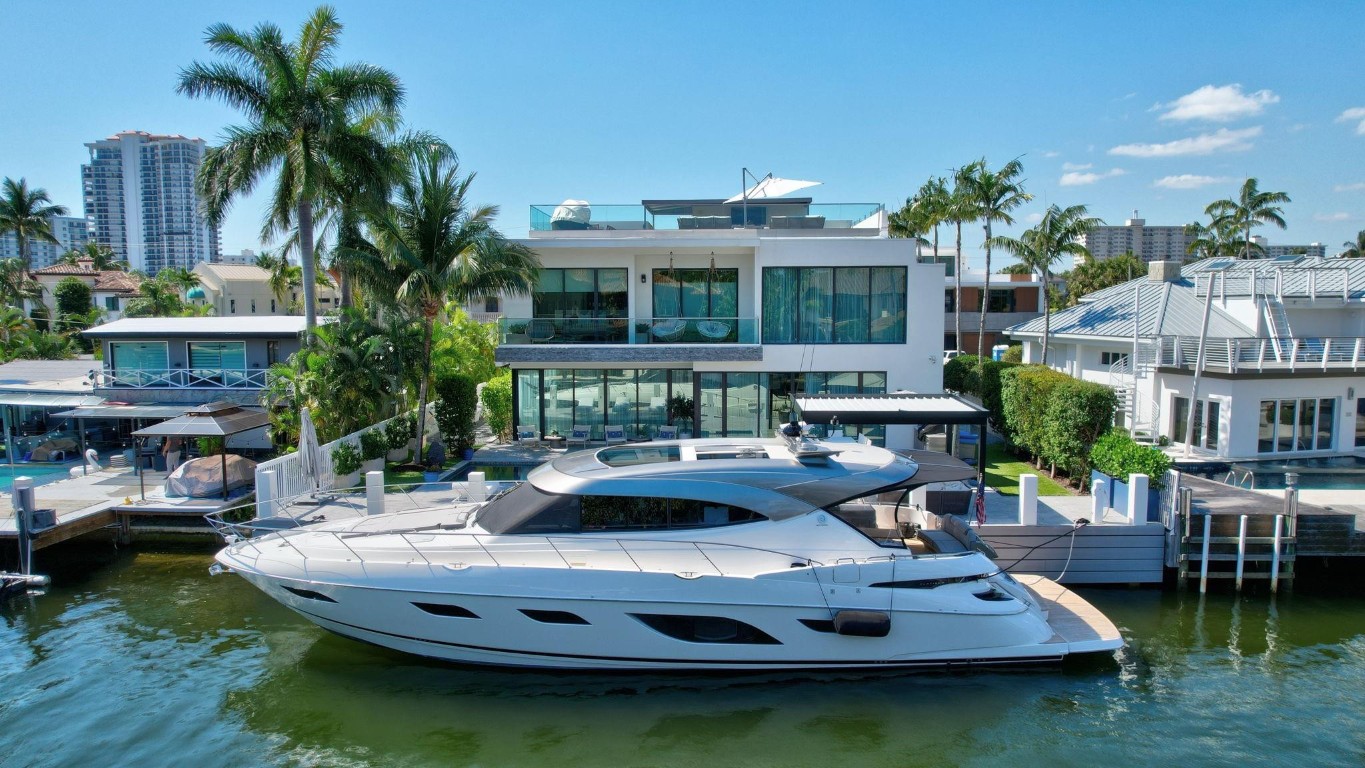 2707 Sea Is Fort Lauderdale, FL 33301