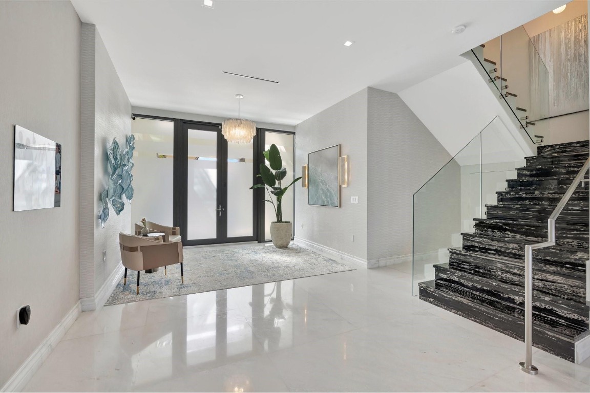 2707 Sea Is Fort Lauderdale, FL 33301