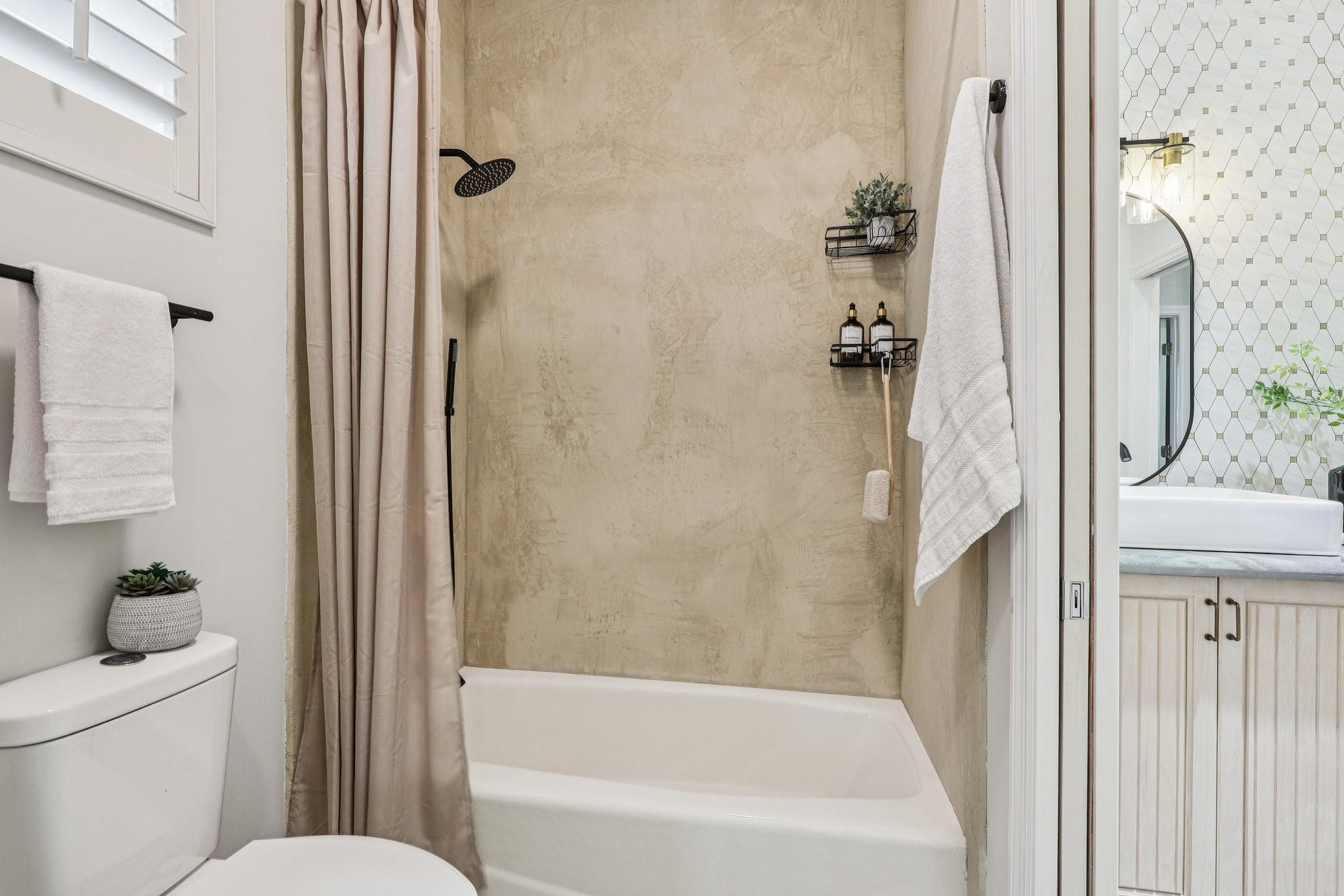 3900 NE 23rd Lighthouse Point, FL 33064