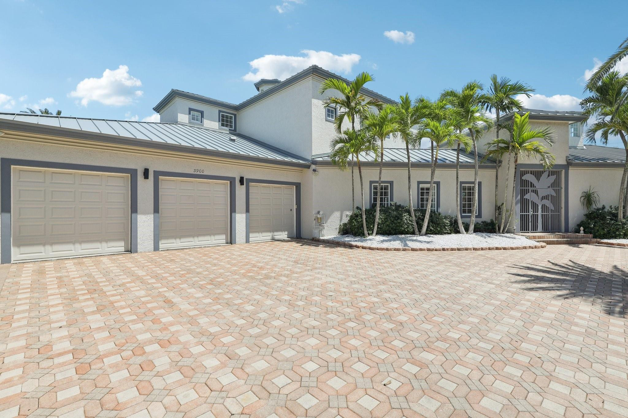 3900 NE 23rd Lighthouse Point, FL 33064