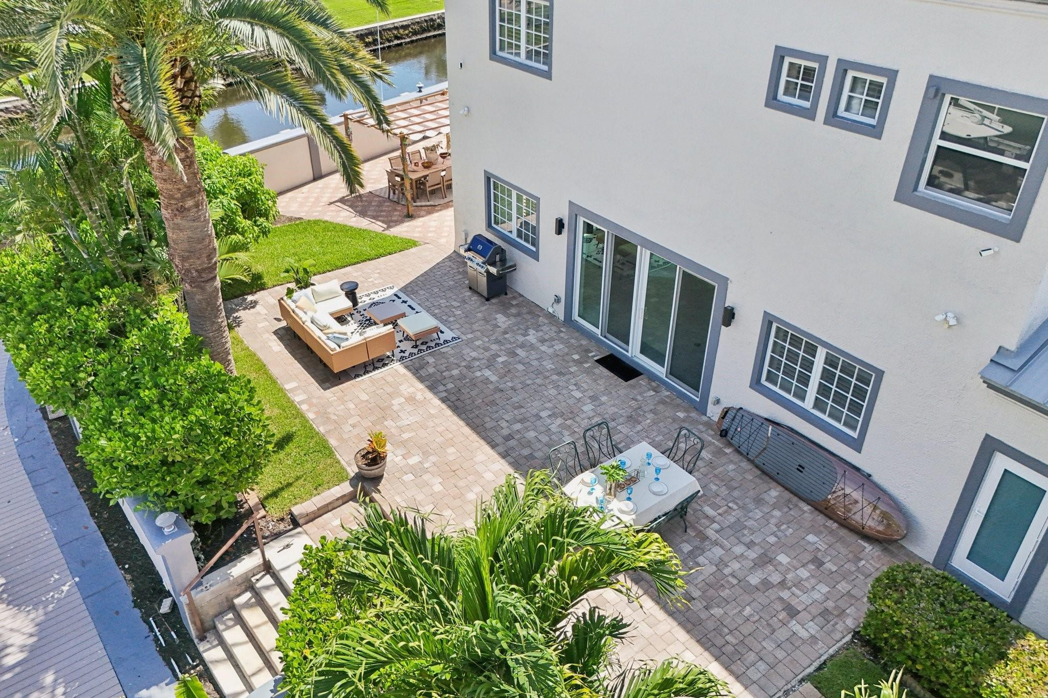 3900 NE 23rd Lighthouse Point, FL 33064