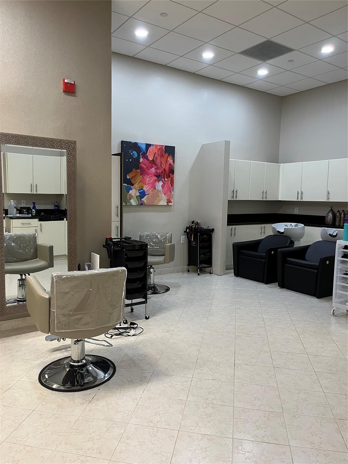 16102 Emerald Estates Dr #207 Weston, FL 33331