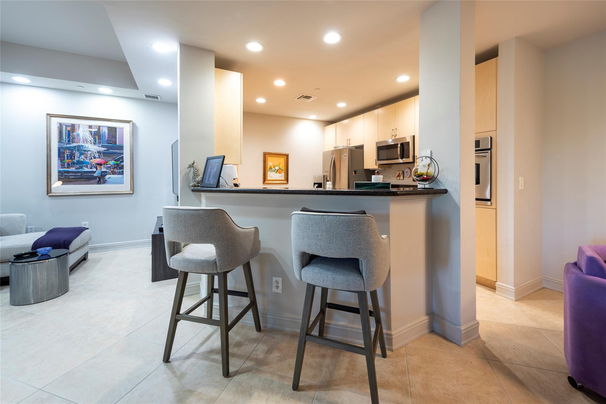 16102 Emerald Estates Dr #207 Weston, FL 33331