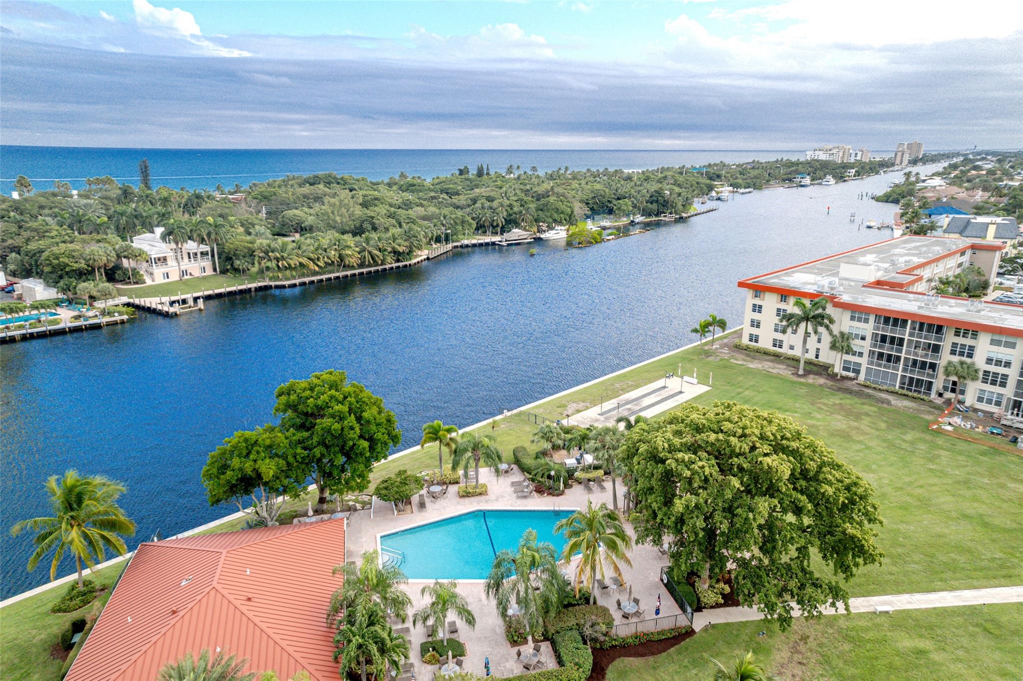 3000 NE 48th Ct #101 Lighthouse Point, FL 33064