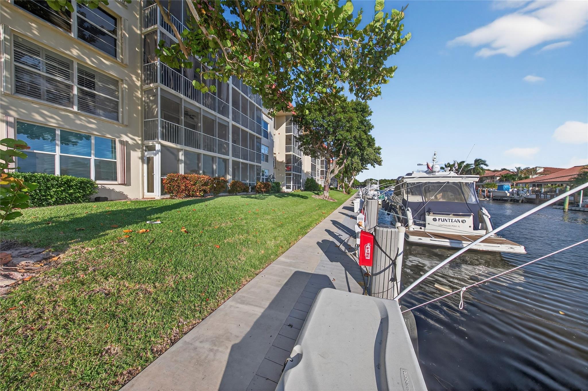 3000 NE 48th Ct #101 Lighthouse Point, FL 33064