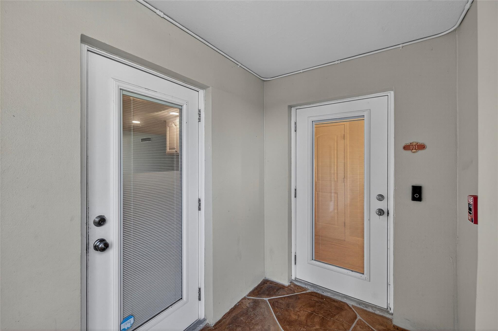 3000 NE 48th Ct #101 Lighthouse Point, FL 33064