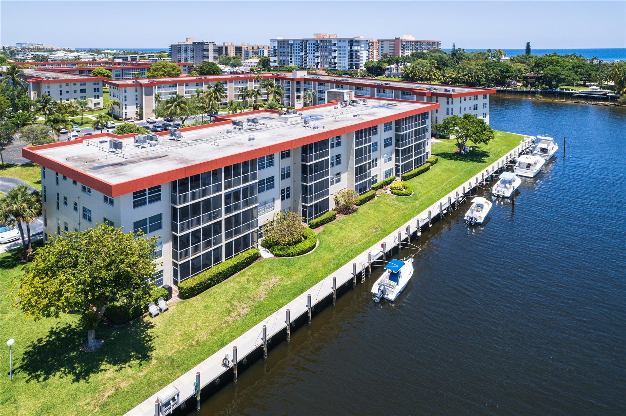 3000 NE 48th Ct #101 Lighthouse Point, FL 33064