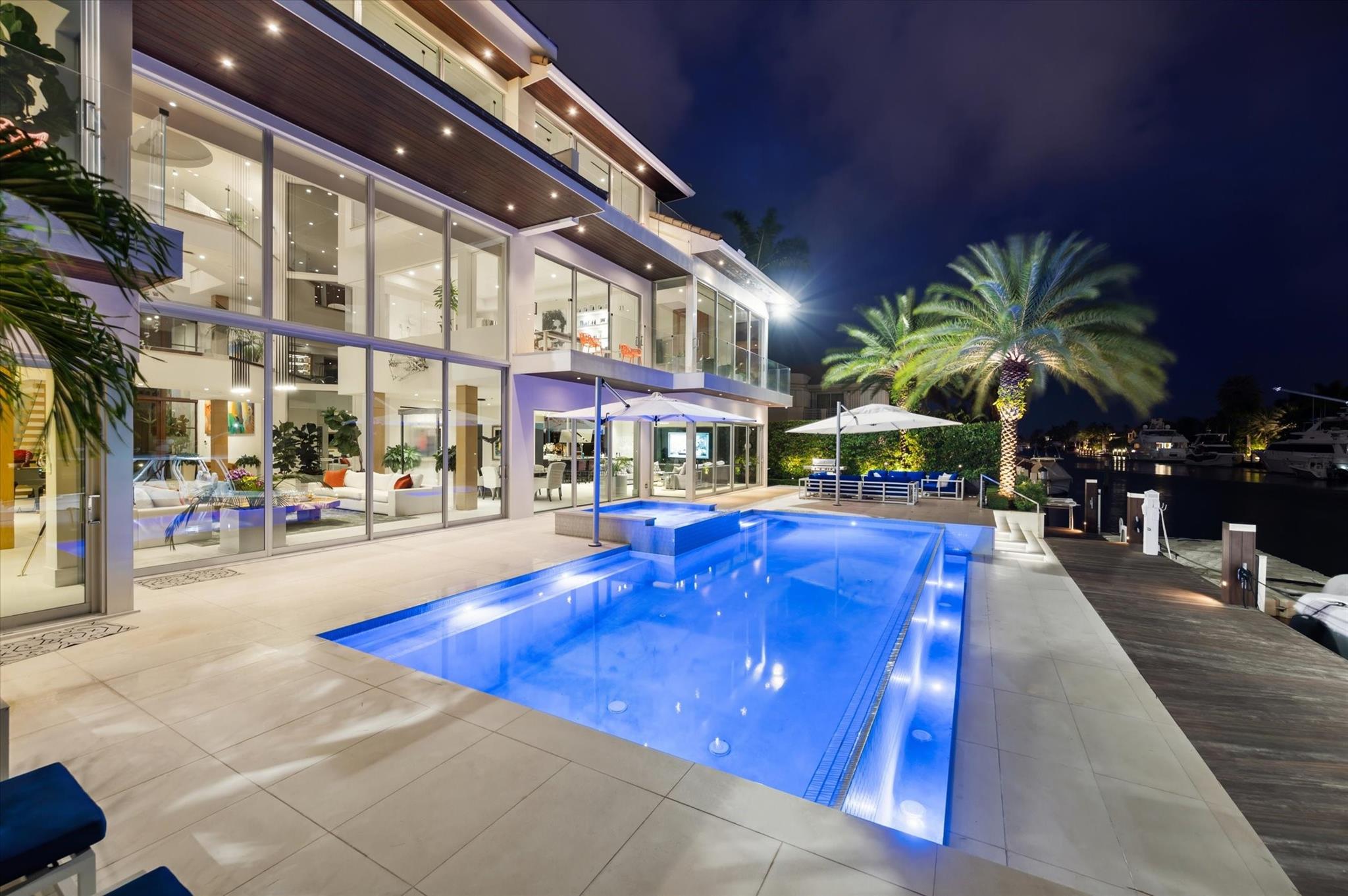 14 N Isla Bahia Dr Fort Lauderdale, FL 33316