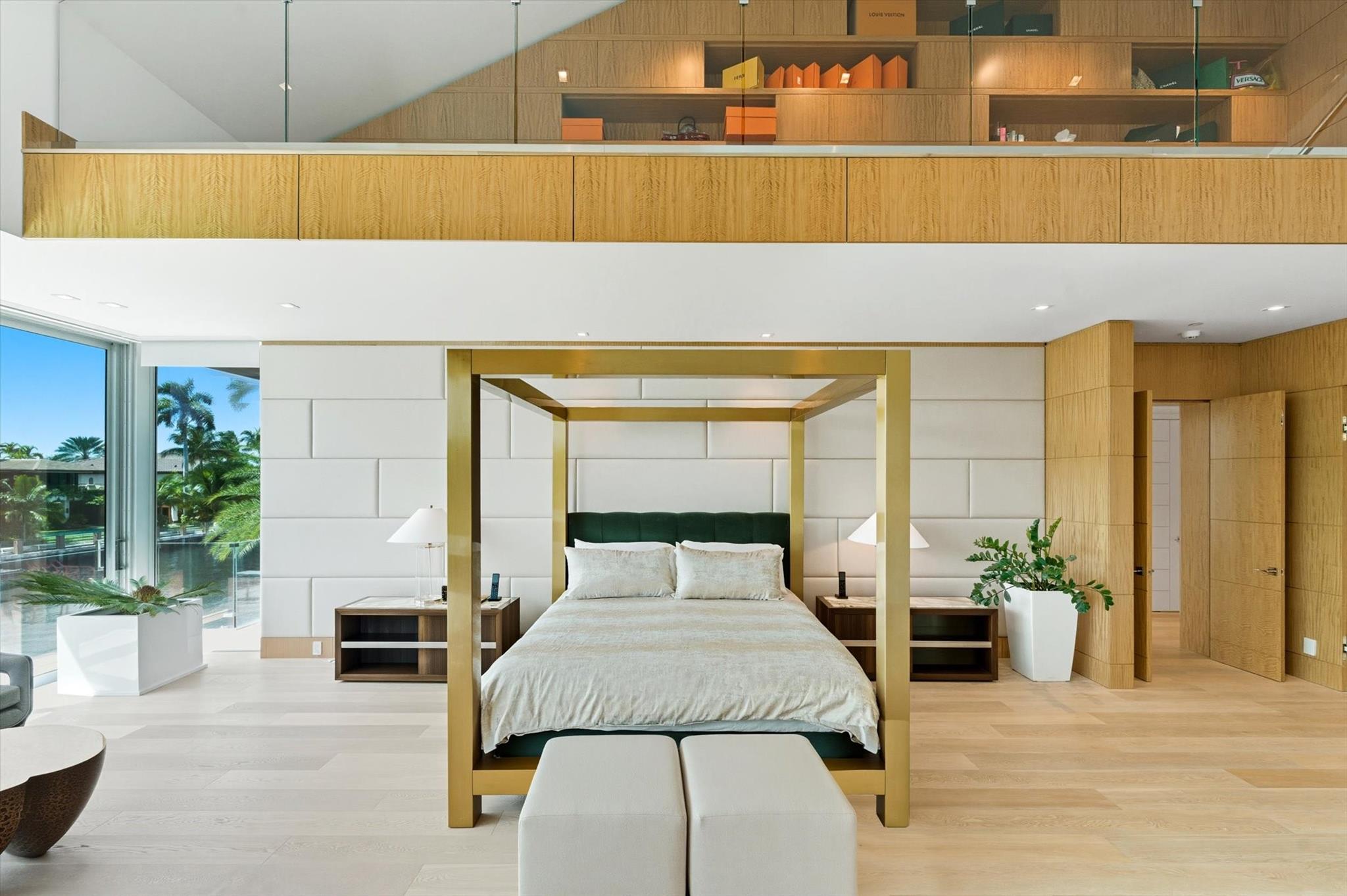 14 N Isla Bahia Dr Fort Lauderdale, FL 33316