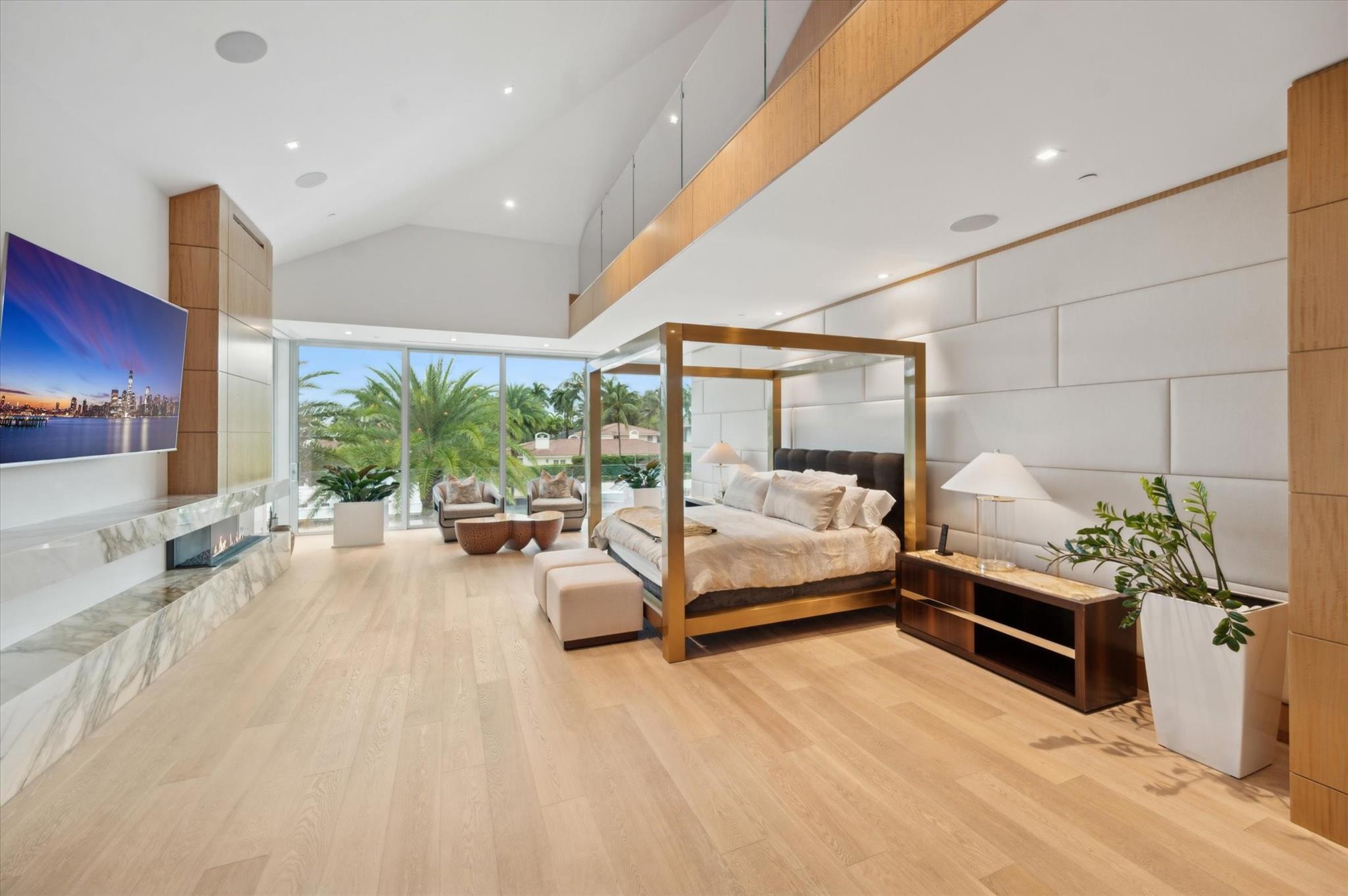 14 N Isla Bahia Dr Fort Lauderdale, FL 33316