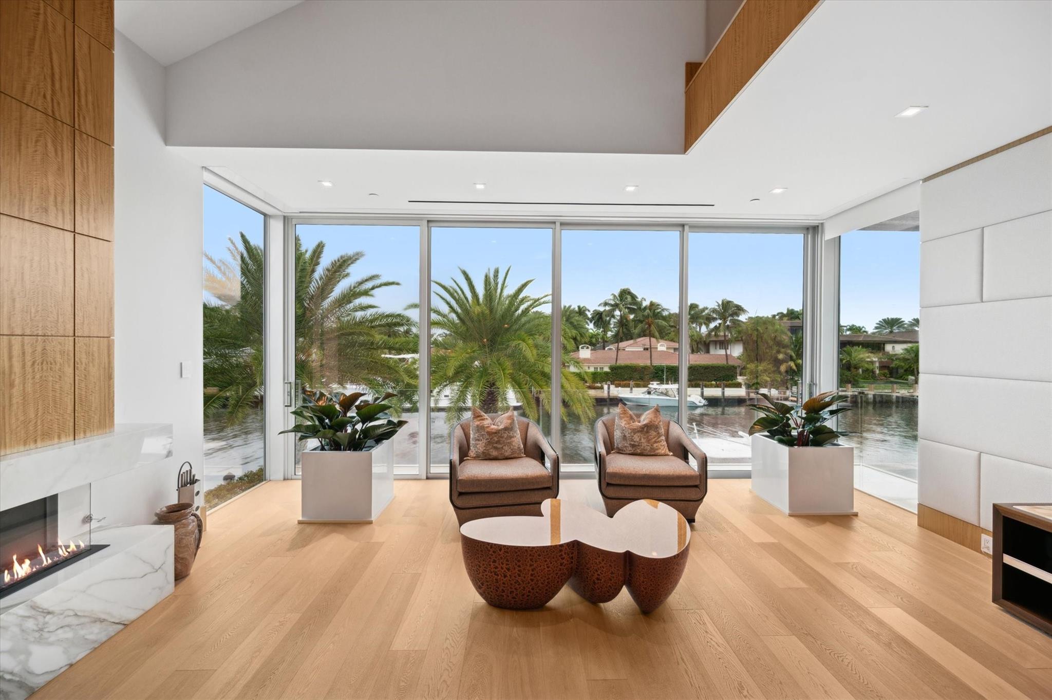 14 N Isla Bahia Dr Fort Lauderdale, FL 33316