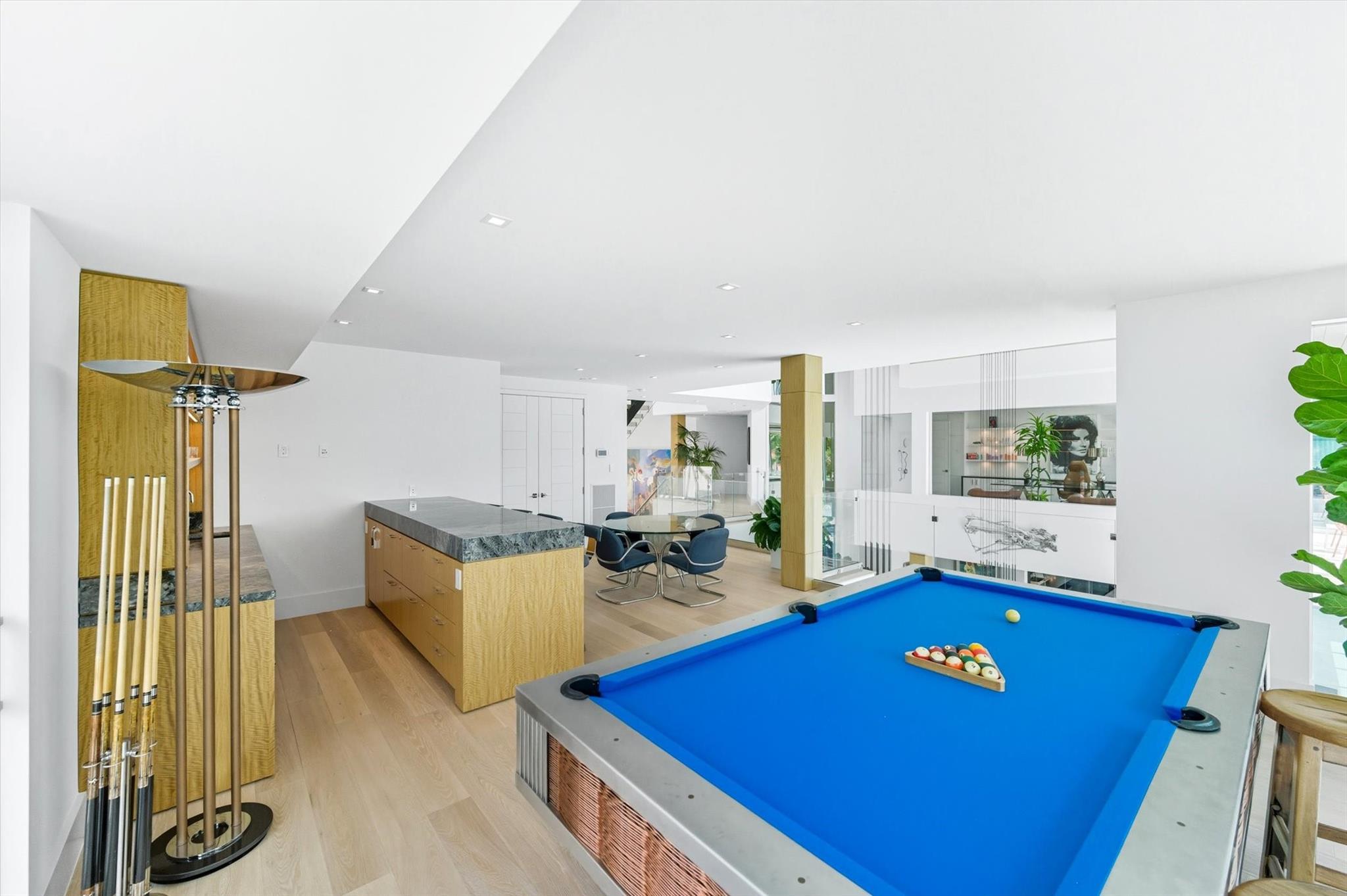 14 N Isla Bahia Dr Fort Lauderdale, FL 33316