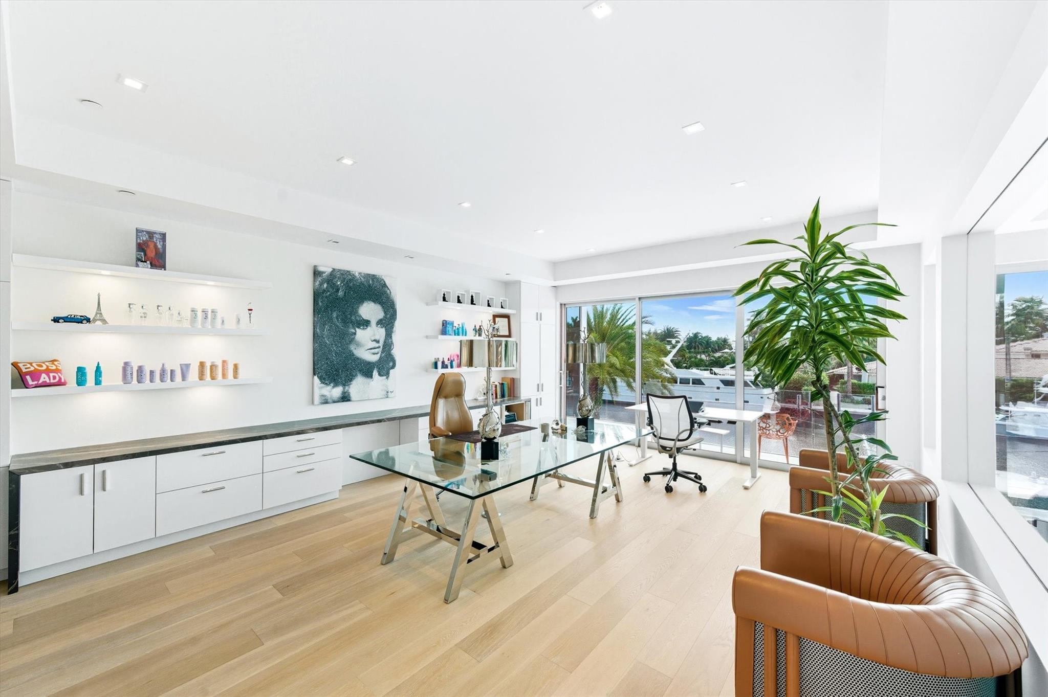 14 N Isla Bahia Dr Fort Lauderdale, FL 33316