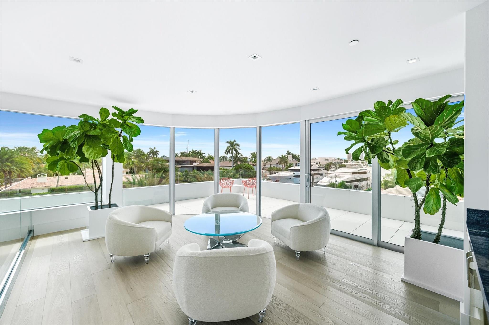 14 N Isla Bahia Dr Fort Lauderdale, FL 33316