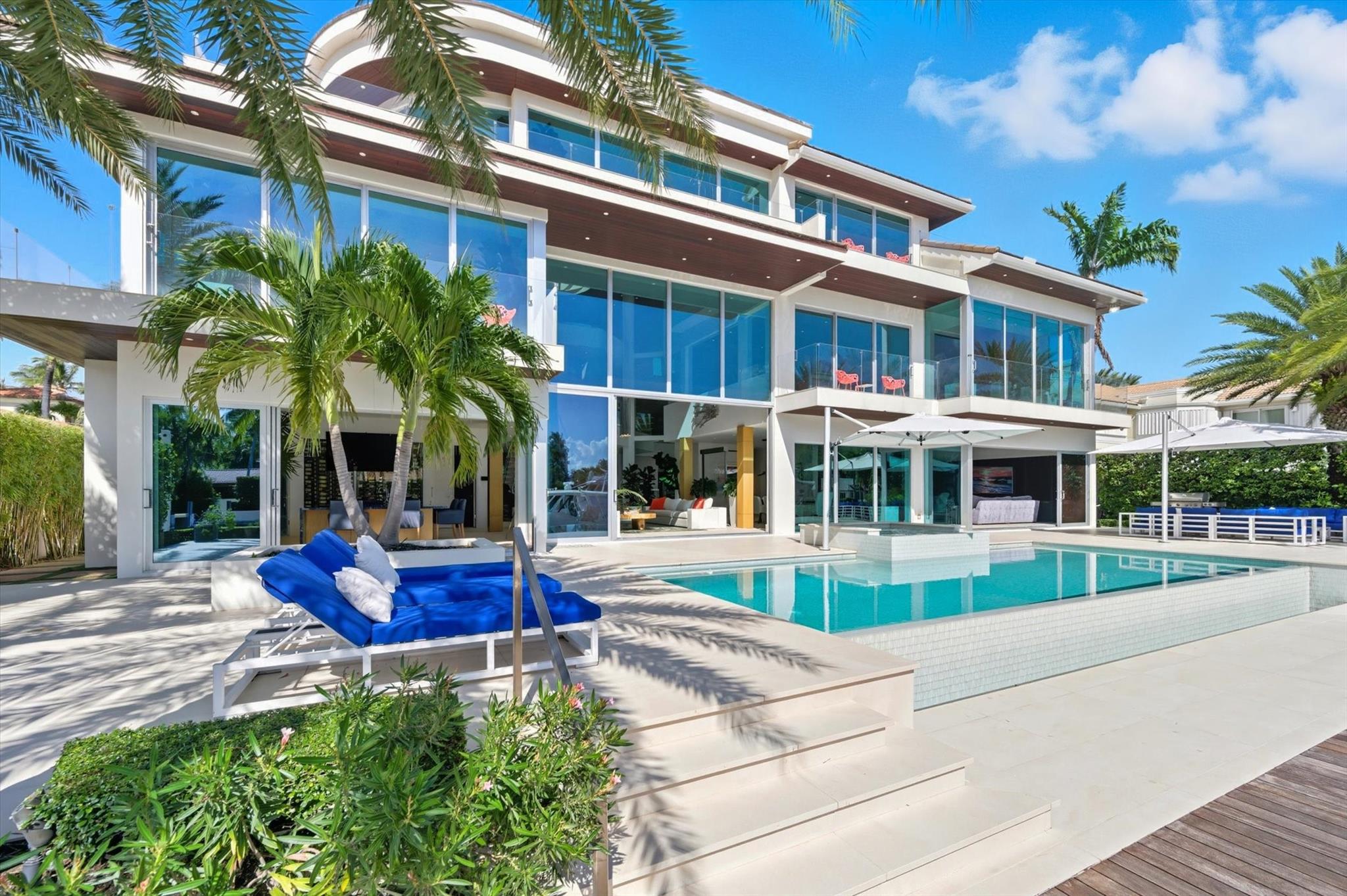 14 N Isla Bahia Dr Fort Lauderdale, FL 33316