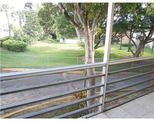 4344 NW 9th Ave #11-2B