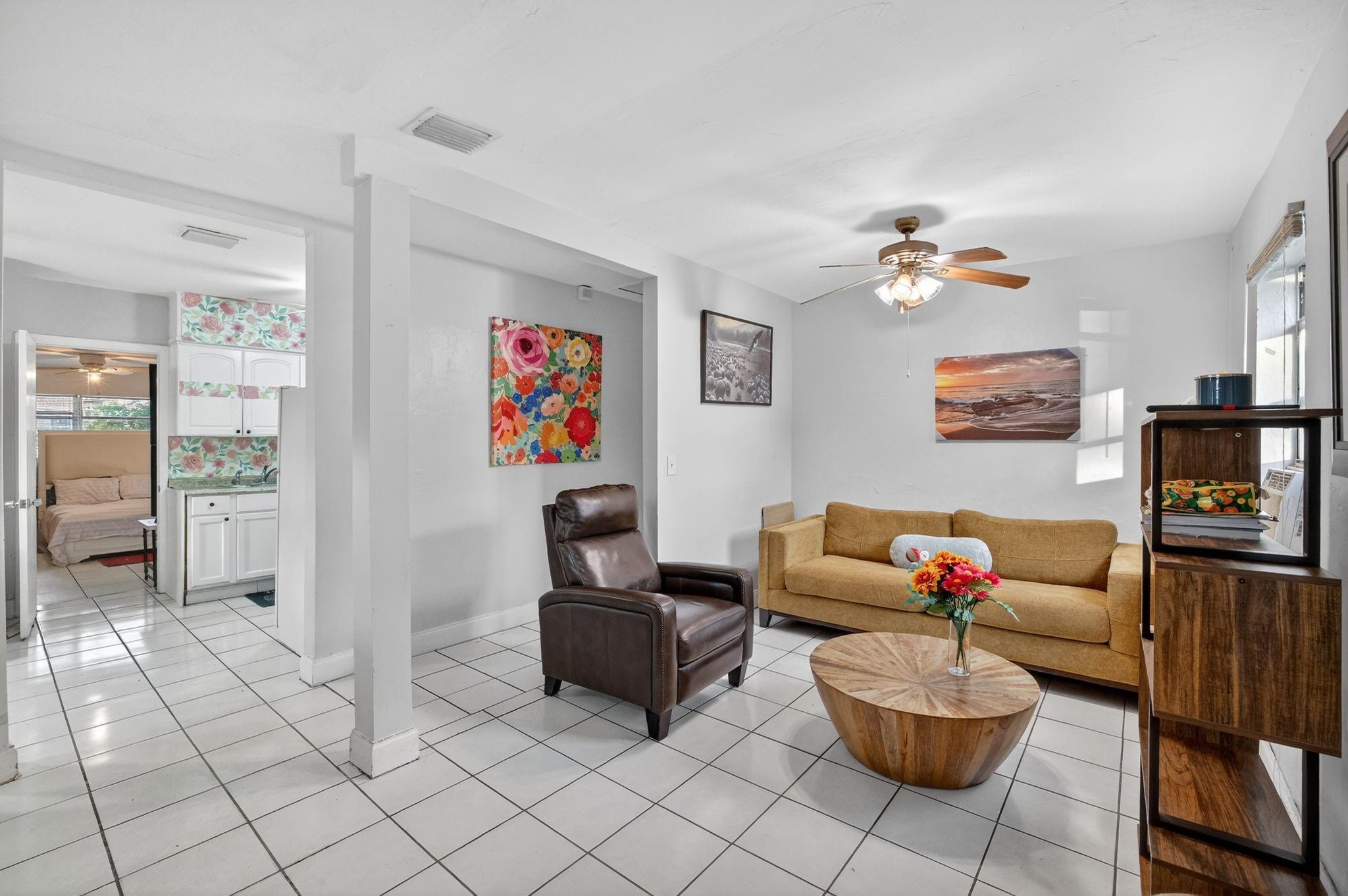 1525 NW 14th Ct Fort Lauderdale, FL 33311