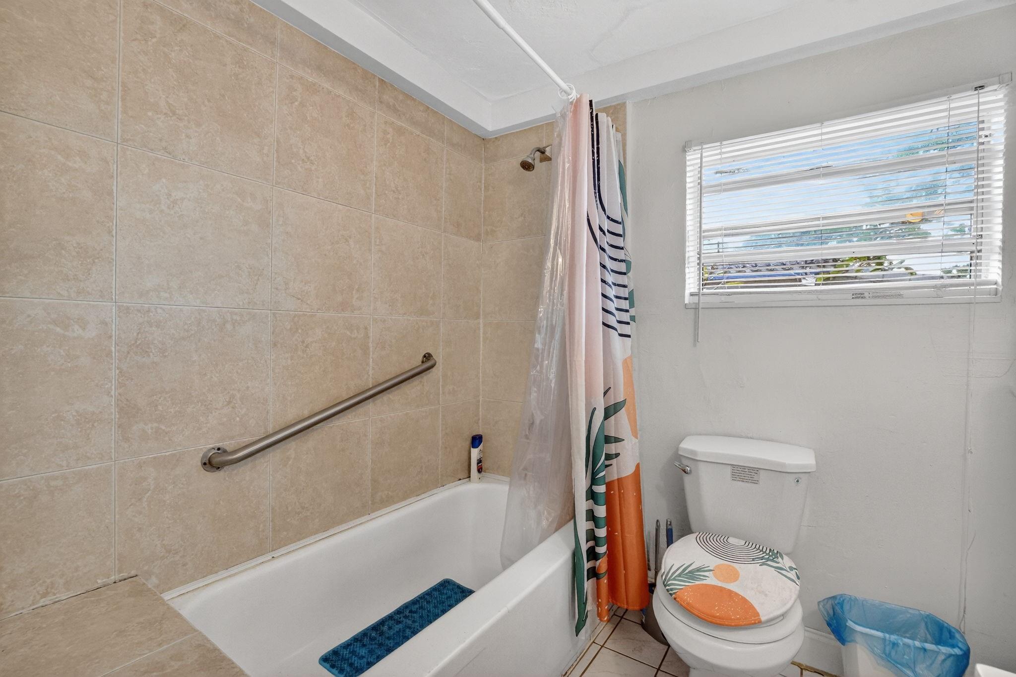 1525 NW 14th Ct Fort Lauderdale, FL 33311