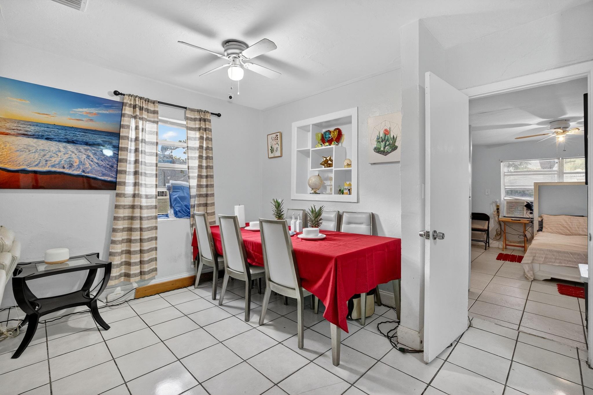 1525 NW 14th Ct Fort Lauderdale, FL 33311