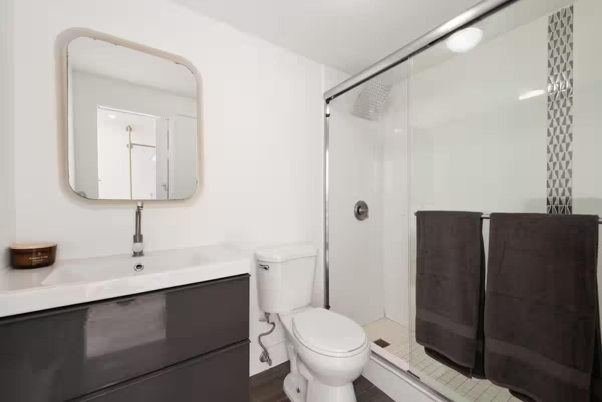 530 Ocean #103A/104 Miami Beach, FL 33139