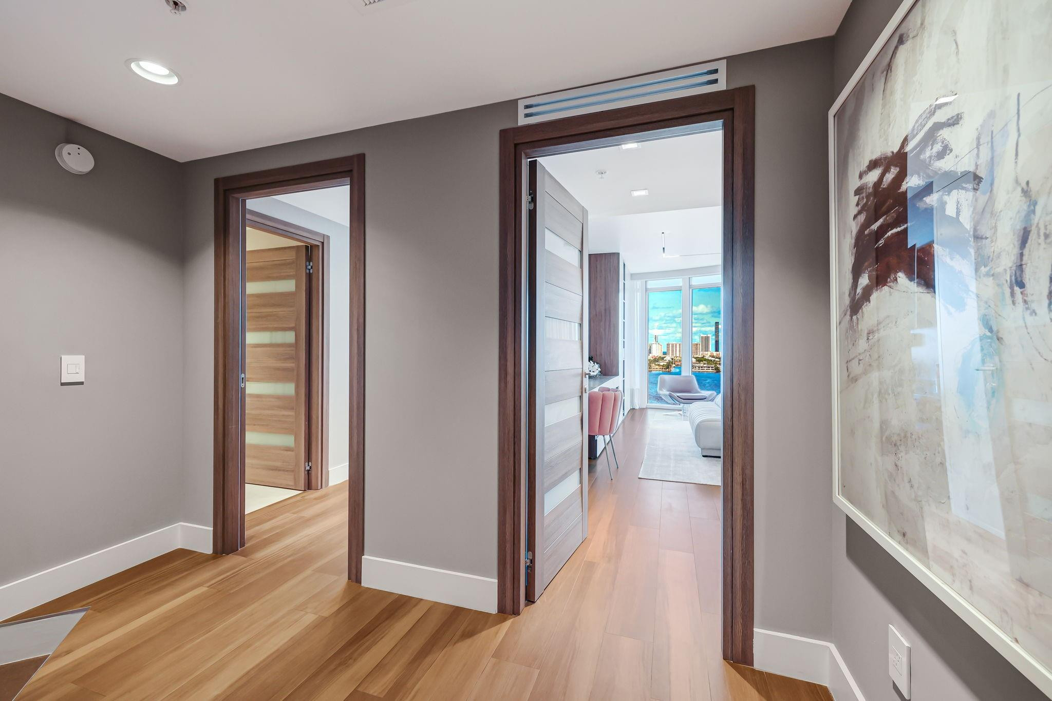 17301 Biscayne #1011 North Miami Beach, FL 33160