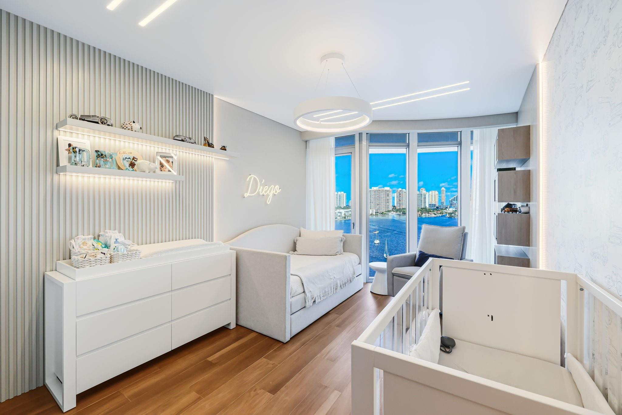 17301 Biscayne #1011 North Miami Beach, FL 33160