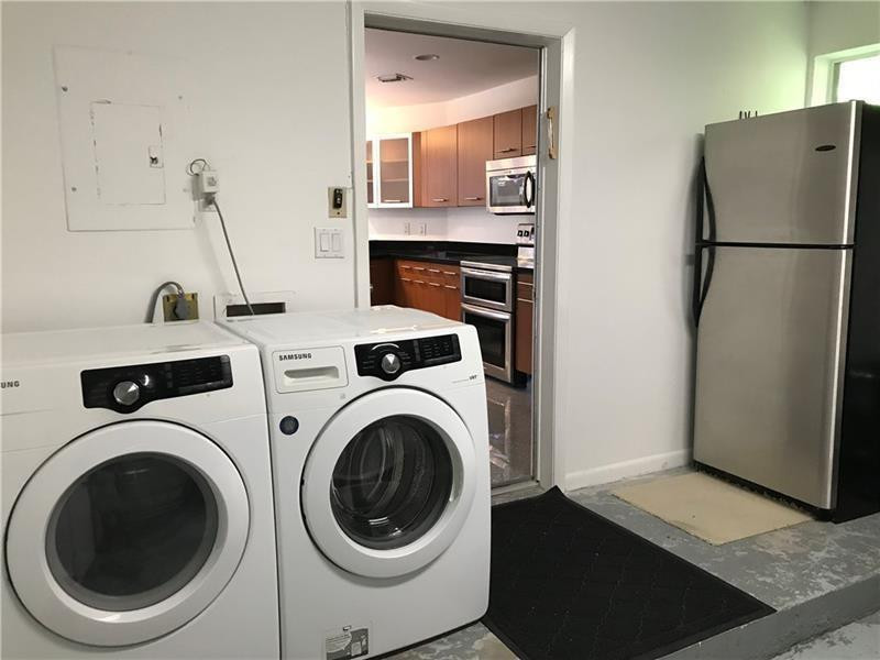 101 SE 15th #E Fort Lauderdale, FL 33301