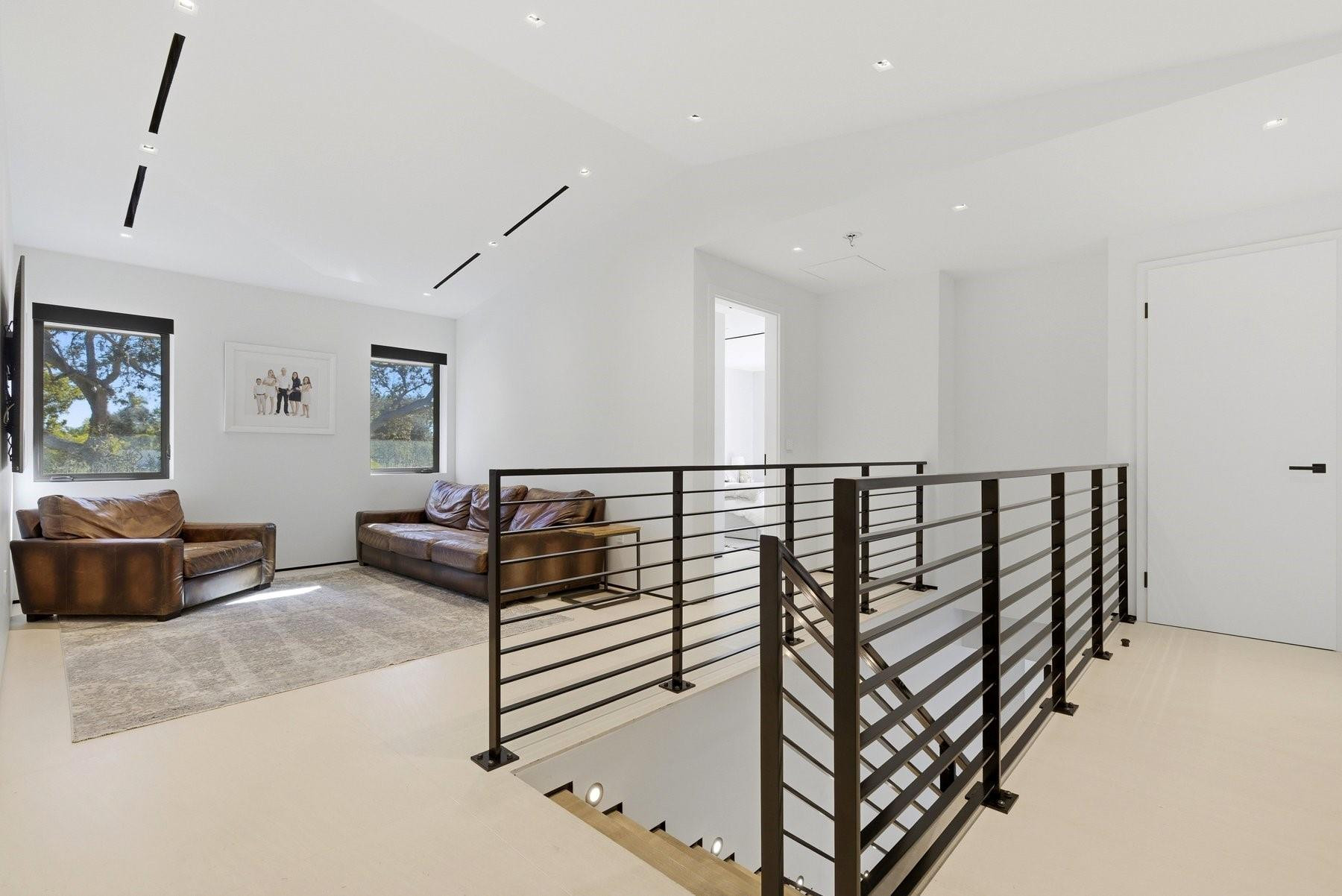 2103 Bayview Fort Lauderdale, FL 33305