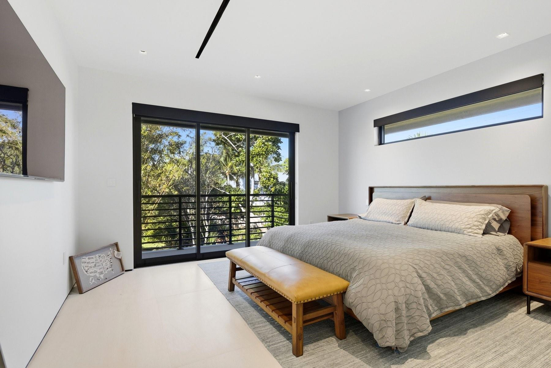 2103 Bayview Fort Lauderdale, FL 33305