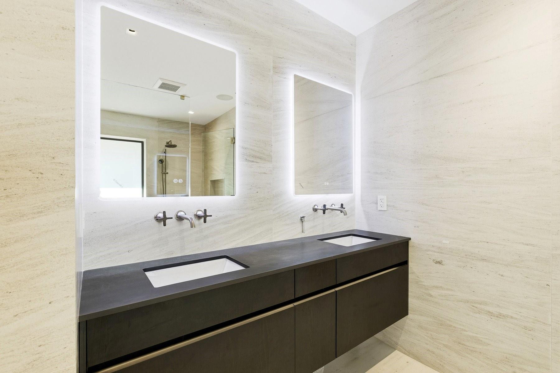 2103 Bayview Fort Lauderdale, FL 33305