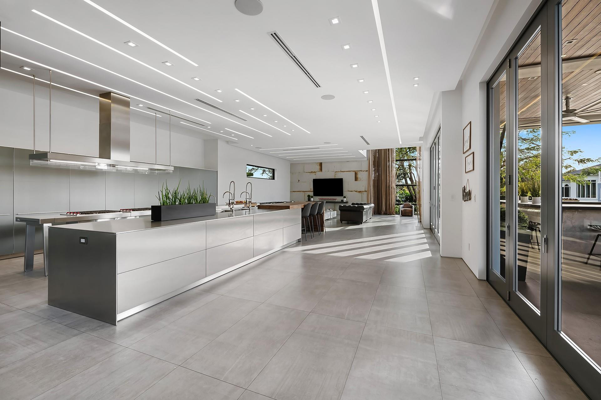 10691 Golden Eagle Plantation, FL 33324