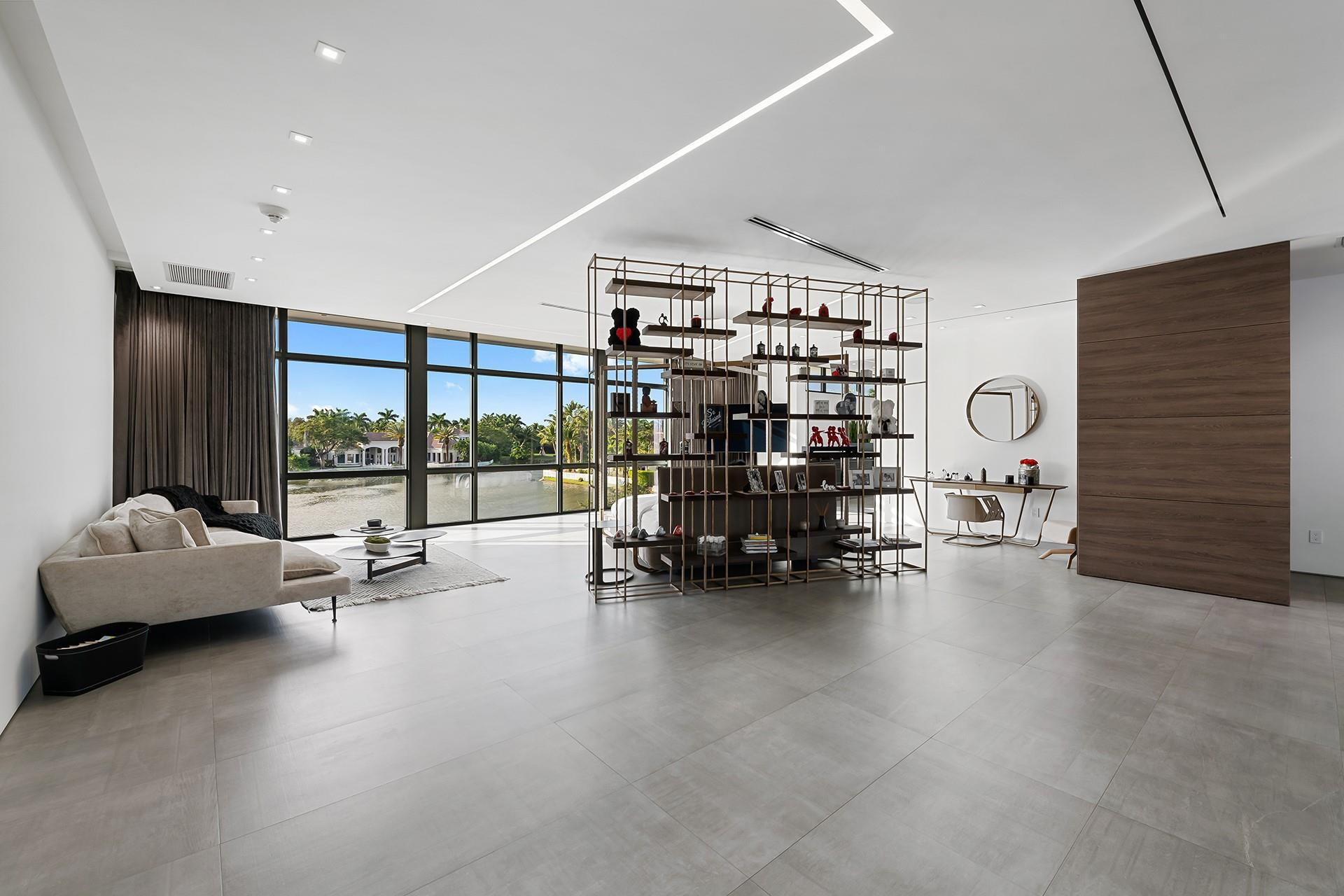 10691 Golden Eagle Plantation, FL 33324