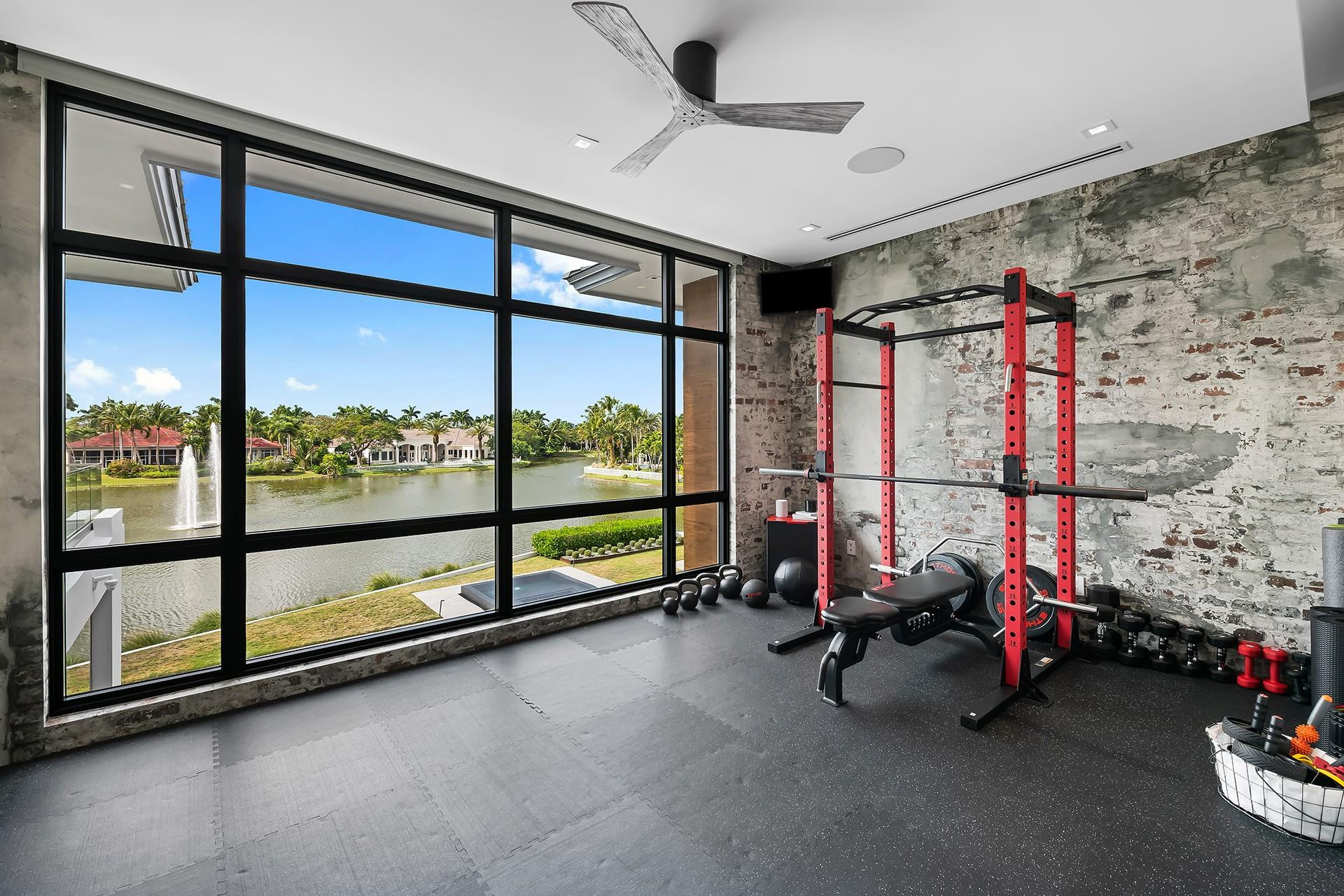 10691 Golden Eagle Plantation, FL 33324